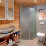 Casa vacanze 4 Bedroom Cozy In Skollenborg Lindaskroken