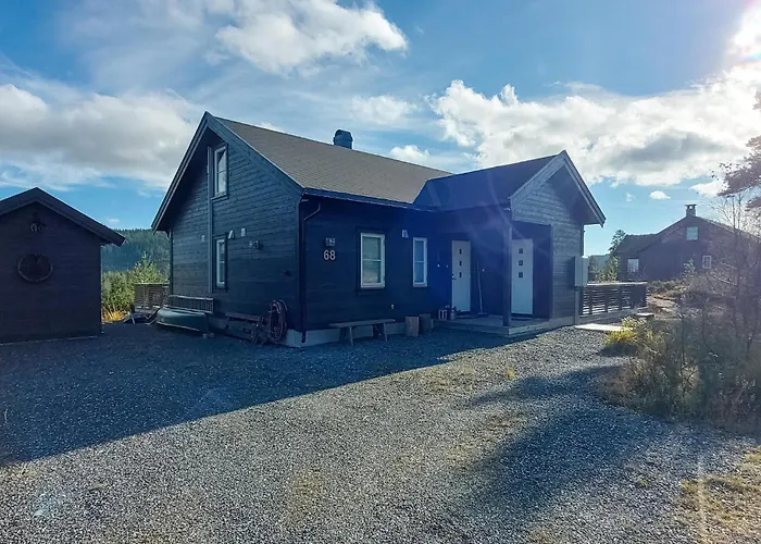 4 Bedroom Cozy In Skollenborg Lindaskroken