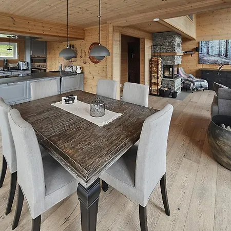 4 Bedroom Cozy In Skollenborg Dom wakacyjny